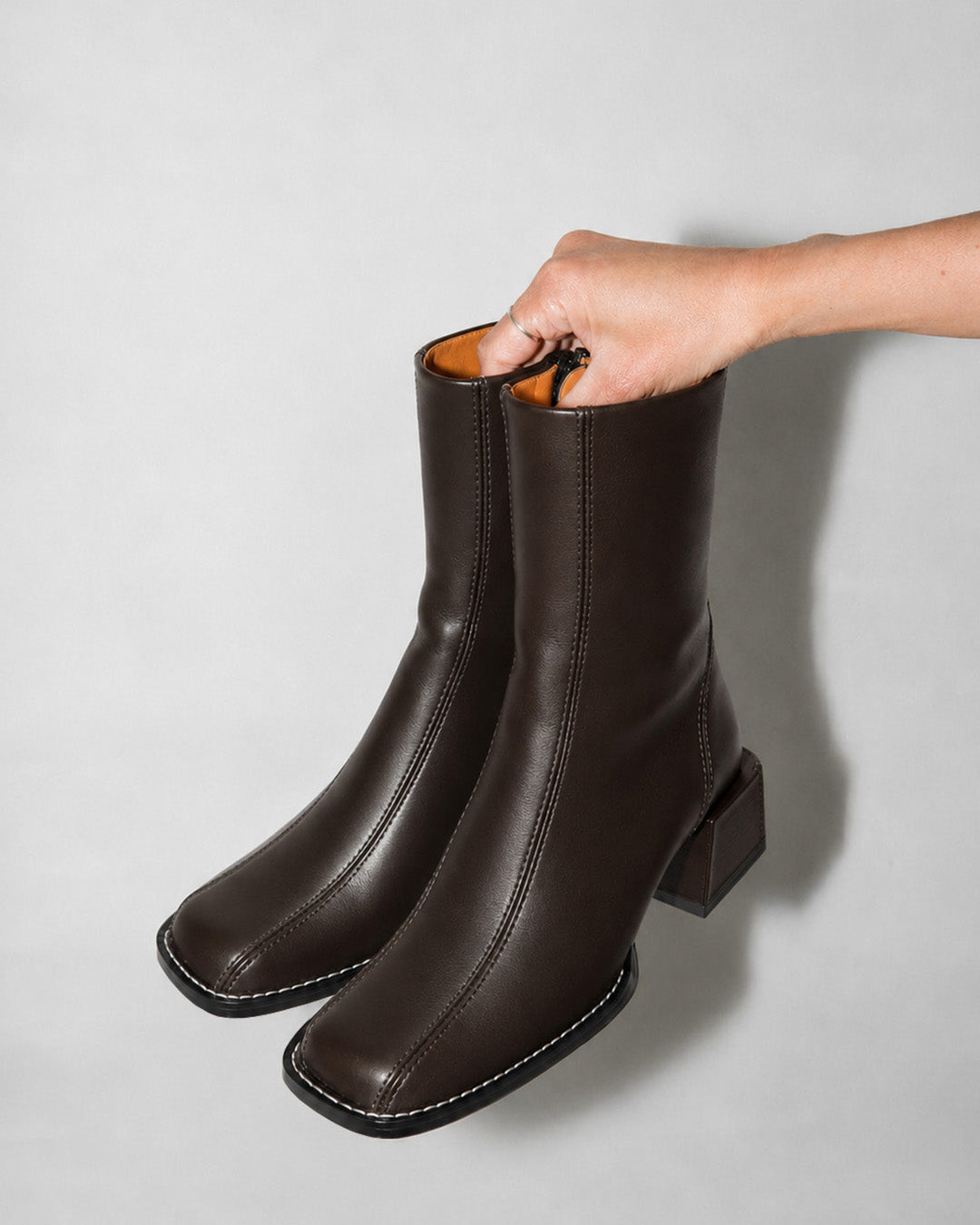Idealo marron fil noir